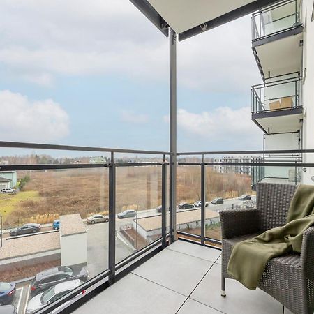 Modern Apartment With Balcony Near Aleje Jerozolimskie By Noclegi Renters Warsaw Exterior photo
